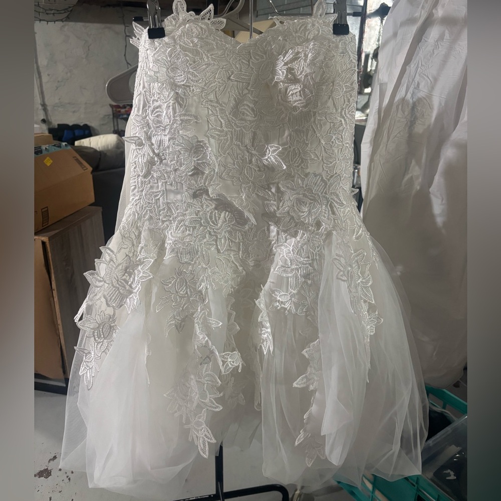 White Lace Strapless Dress